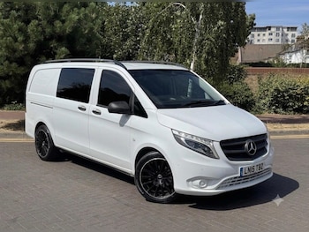 Used Mercedes-Benz Vito 2015 for sale - 79508529: Photo