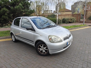 Used Toyota Yaris 2001 for sale - 78244610: Photo