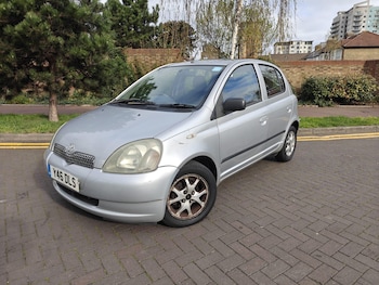 Used Toyota Yaris 2001 for sale - 78244610: Photo