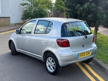 Used Toyota Yaris 2005 for sale - 78318870: Photo