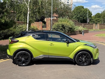 Used Toyota C-HR 2019 for sale - 79062855: Photo