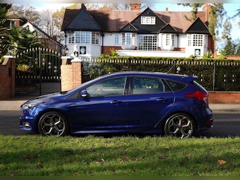 Used Ford Focus 2016 for sale - 79061367: Photo