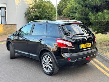 Used Nissan Qashqai 2011 for sale - 79188876: Photo