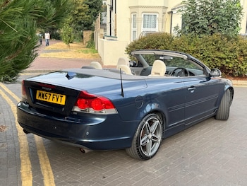 Used Volvo C70 2008 for sale - 79508732: Photo