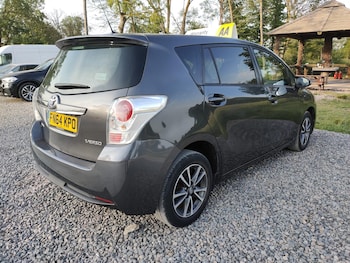 Used Toyota Verso 2014 for sale - 78759333: Photo