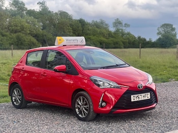 Used Toyota Yaris 2017 for sale - 79522425: Photo