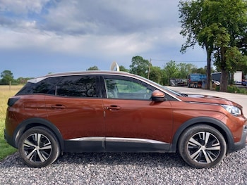 Used Peugeot 3008 2018 for sale - 79522405: Photo
