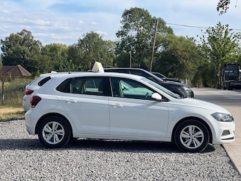 Used Volkswagen Polo 2019 for sale - 79522408: Photo