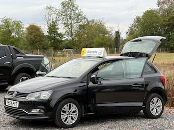 Used Volkswagen Polo 2014 for sale - 79605107: Photo