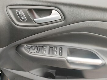 Used Ford Kuga 2017 for sale - 78834124: Photo