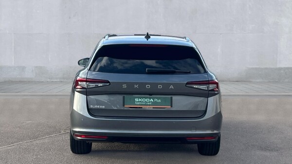 Used Skoda Superb 2024 for sale - 75526613: Photo 11