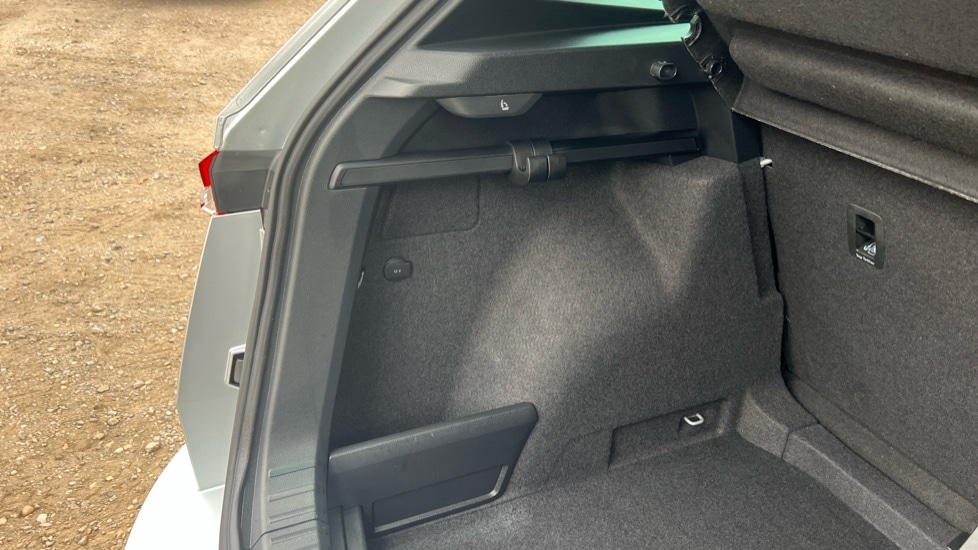 Used Skoda Karoq 2024 for sale - 76870821: Photo 30