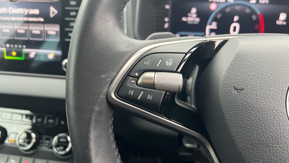 Used Skoda Karoq 2024 for sale - 76870821: Photo 50