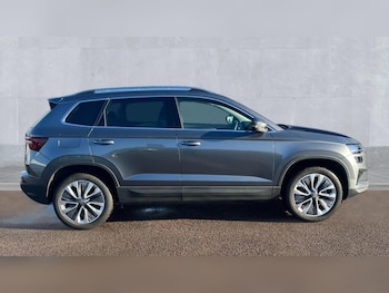 Used Skoda Karoq 2024 for sale - 76623552: Photo