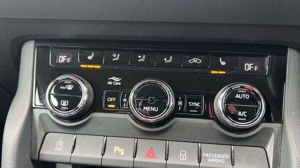 Used Skoda Karoq 2022 for sale - 76062243: Photo 47