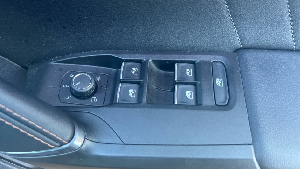 Used Cupra Leon 2023 for sale - 76872786: Photo 30