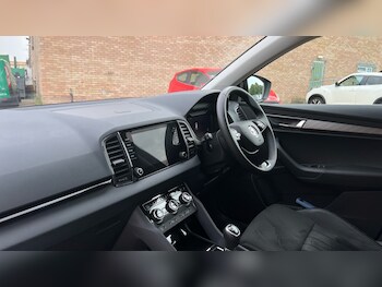 Used Skoda Karoq 2024 for sale - 75472686: Photo