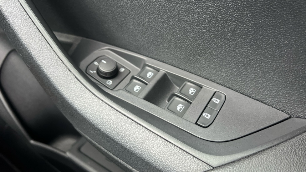 Used Skoda Karoq 2025 for sale - 76563748: Photo 38