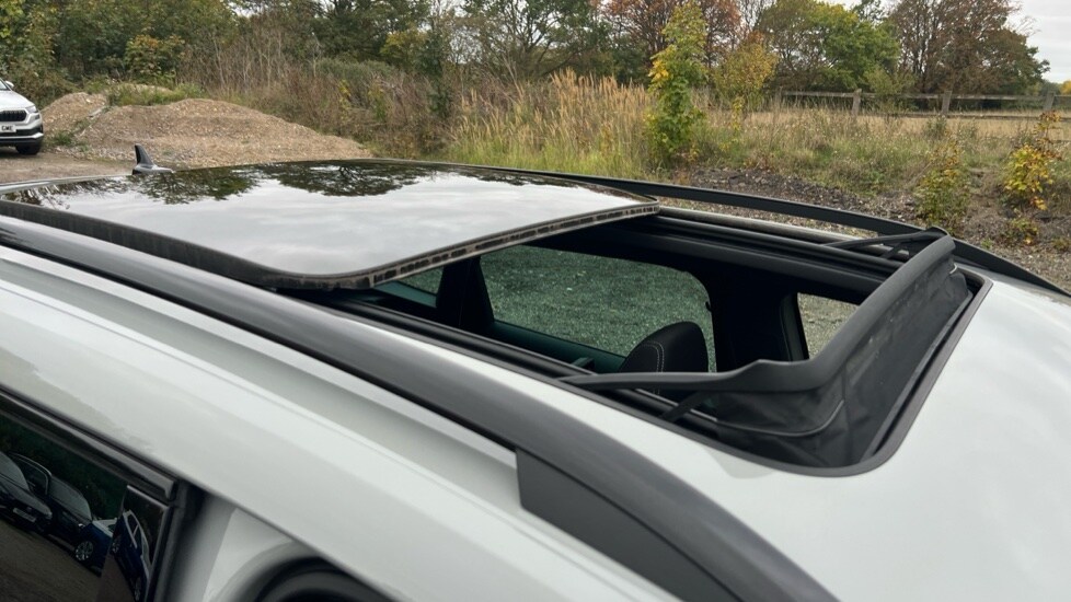 Used Skoda Karoq 2025 for sale - 76563748: Photo 44