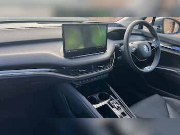 Used Skoda Enyaq 2025 for sale - 76328100: Photo