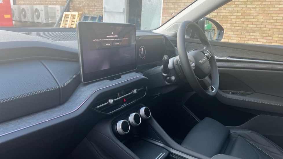 Used Skoda Kodiaq 2025 for sale - 76871504: Photo 2