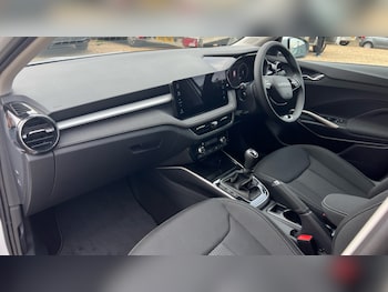 Used Skoda Fabia 2025 for sale - 76161497: Photo 2