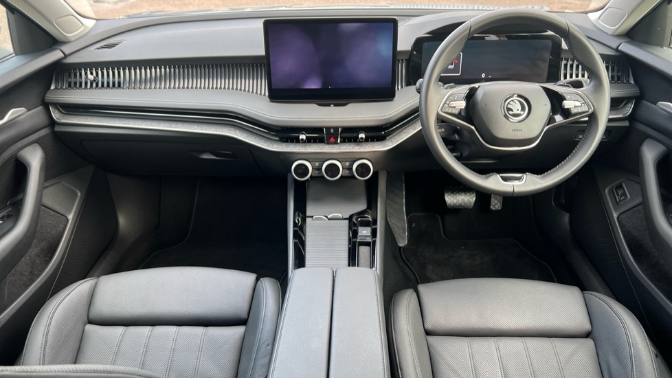 Used Skoda Superb 2025 for sale - 76869201: Photo 12