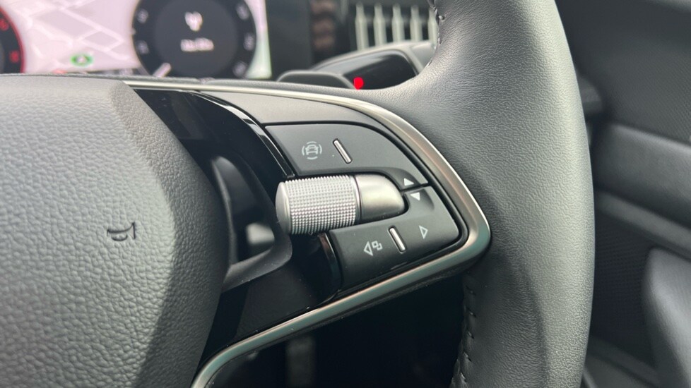 Used Skoda Superb 2025 for sale - 76869201: Photo 34