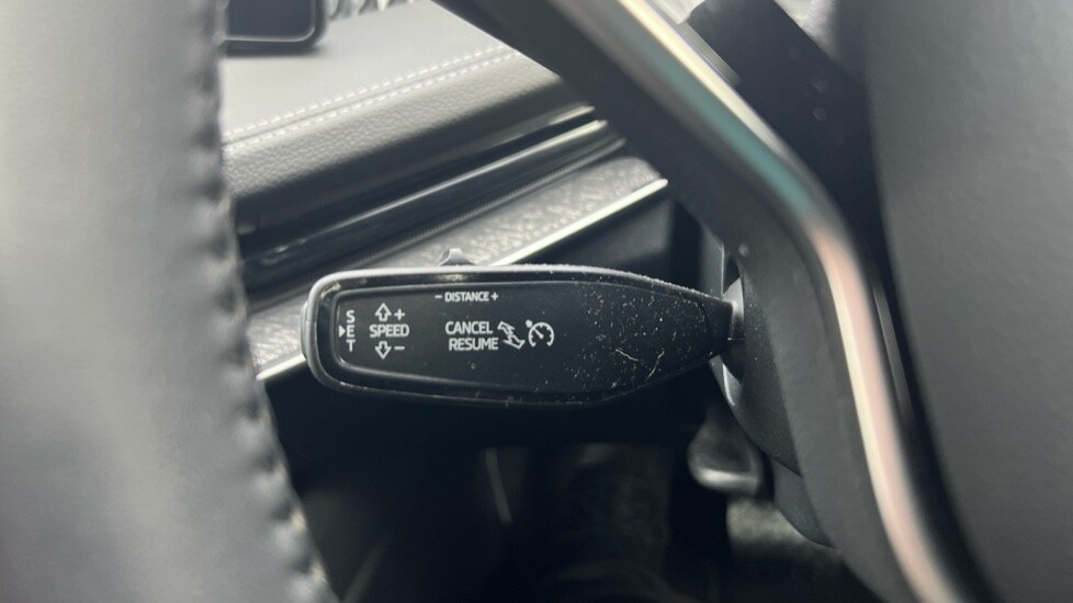 Used Skoda Superb 2025 for sale - 76869201: Photo 53