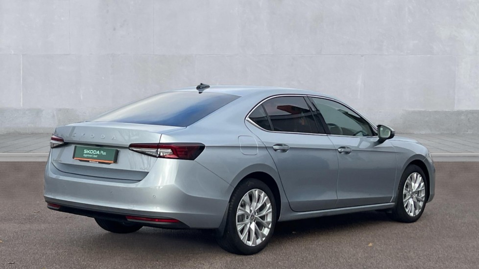 Used Skoda Superb 2025 for sale - 76869201: Photo 8