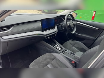 Used Skoda Octavia 2025 for sale - 76870268: Photo