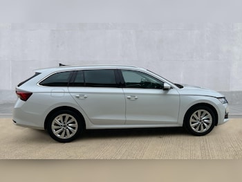 Used Skoda Octavia 2025 for sale - 76870268: Photo