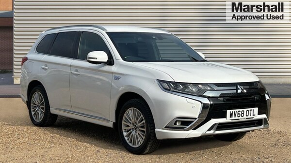 Used Mitsubishi Outlander 2018 for sale - 76098010: Photo 1