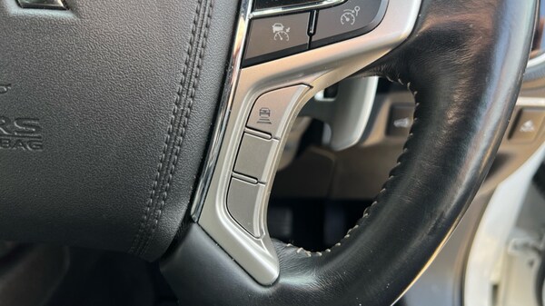 Used Mitsubishi Outlander 2018 for sale - 76098010: Photo 41