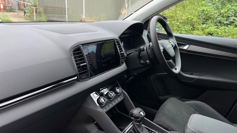 Used Skoda Karoq 2025 for sale - 77055677: Photo 2