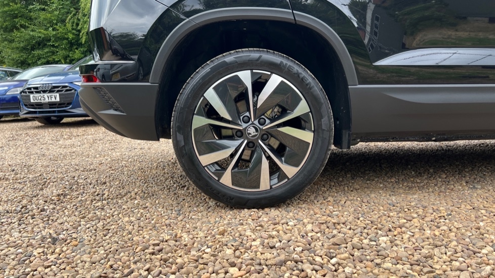 Used Skoda Karoq 2025 for sale - 77055677: Photo 5