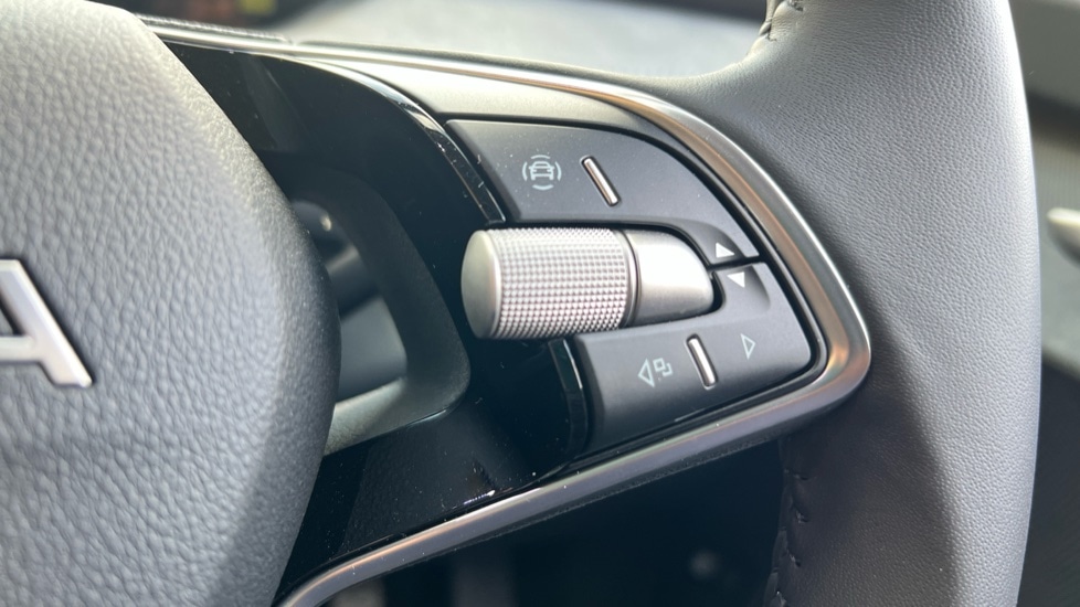 Used Skoda Enyaq 2025 for sale - 76871255: Photo 47