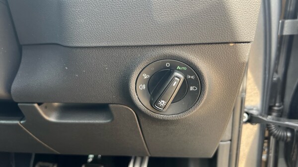 Used Skoda Karoq 2024 for sale - 75451639: Photo 36