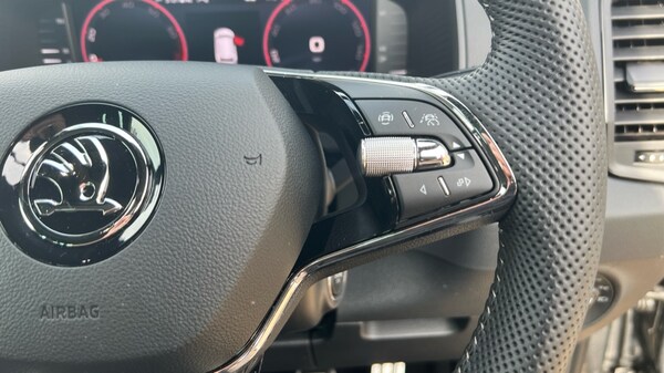 Used Skoda Karoq 2024 for sale - 75451639: Photo 39