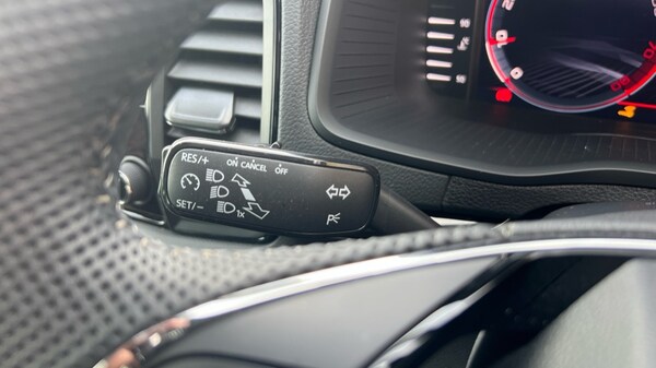 Used Skoda Karoq 2024 for sale - 75451639: Photo 40