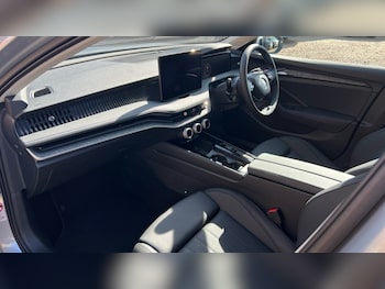 Used Skoda Superb 2025 for sale - 76007784: Photo 2