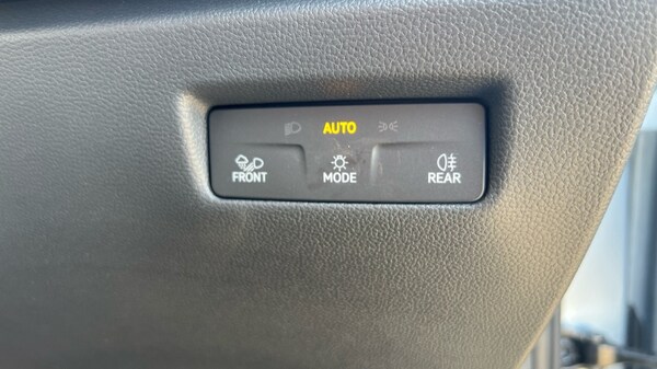 Used Skoda Superb 2025 for sale - 76007784: Photo 44