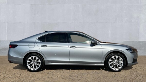 Used Skoda Superb 2025 for sale - 76007784: Photo 4