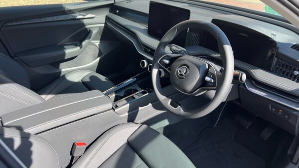 Used Skoda Superb 2025 for sale - 76007784: Photo 6
