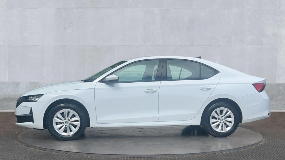 Used Skoda Octavia 2024 for sale - 76580232: Photo 9