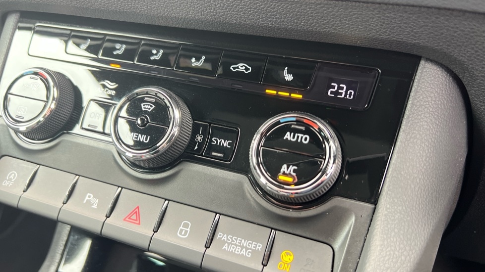 Used Skoda Karoq 2025 for sale - 76100029: Photo 46