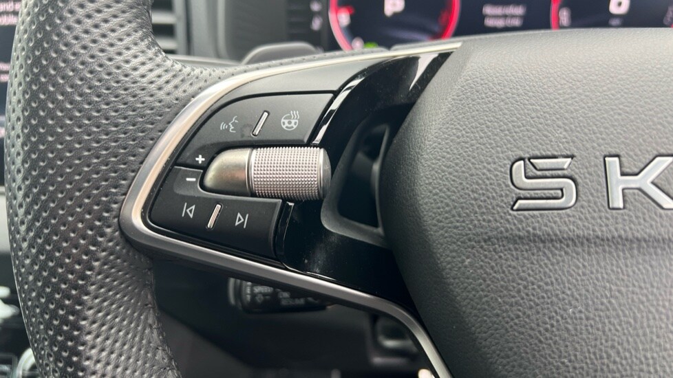 Used Skoda Karoq 2025 for sale - 76100029: Photo 48