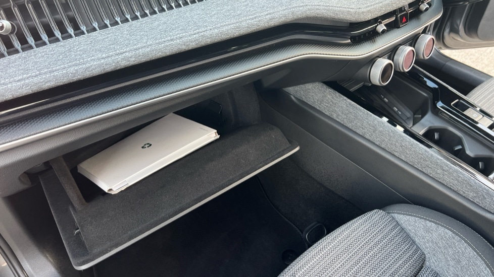 Used Skoda Superb 2024 for sale - 76447311: Photo 31