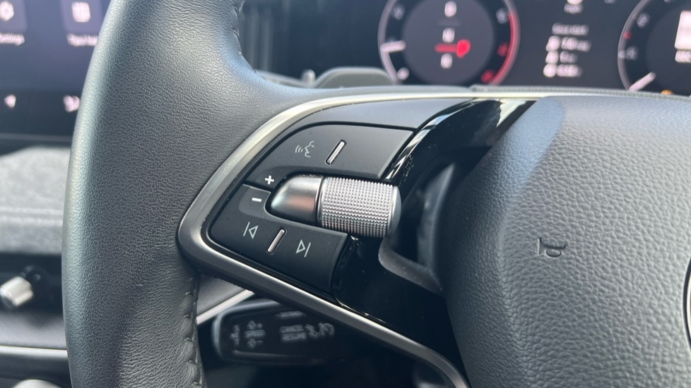 Used Skoda Superb 2024 for sale - 76447311: Photo 37