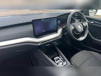 Used Skoda Octavia 2024 for sale - 76479585: Photo